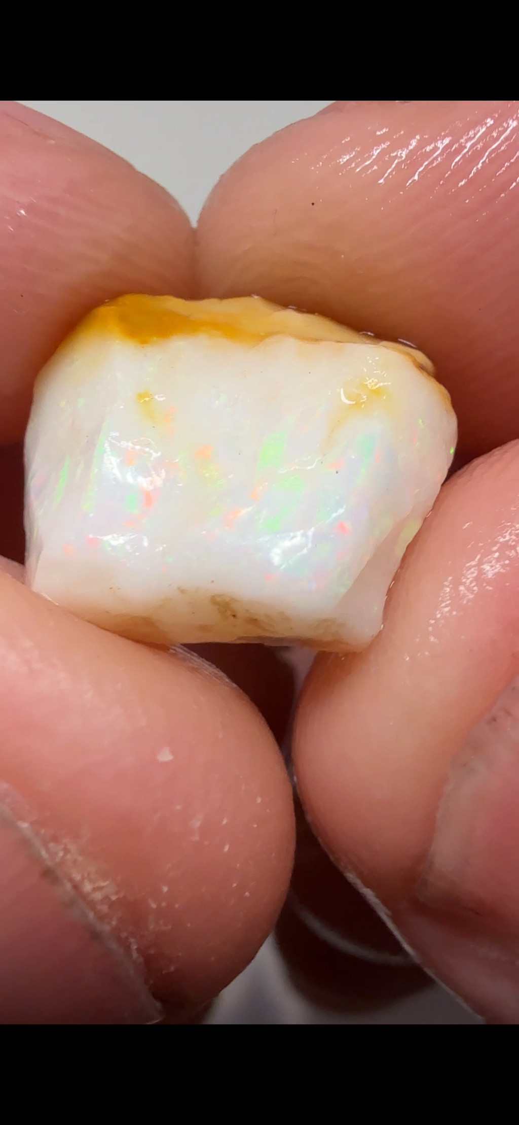 8.4CTS Coober Pedy Rough CPR9