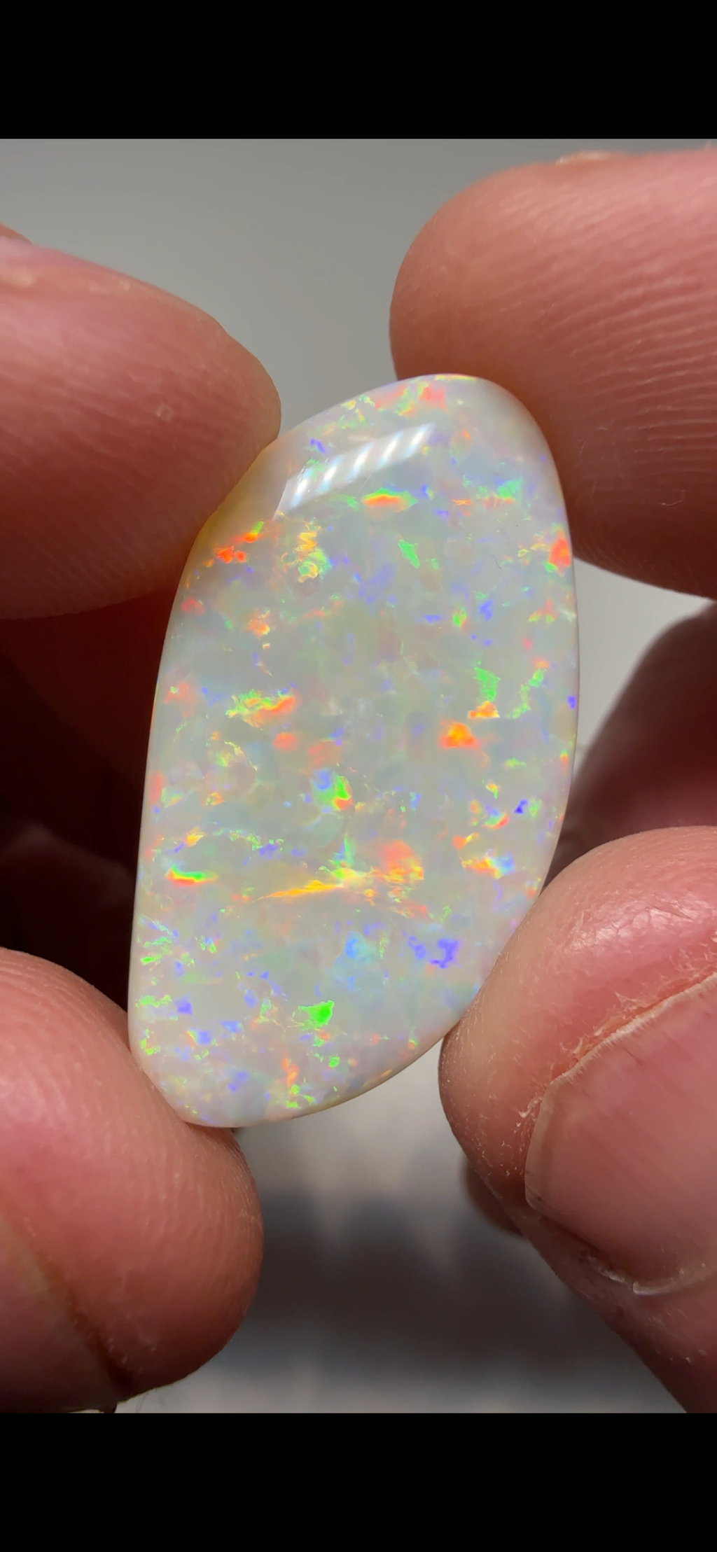 SUPER BRIGHT FINISHED HAN'S PEAK STONE 16.3CTS CT3