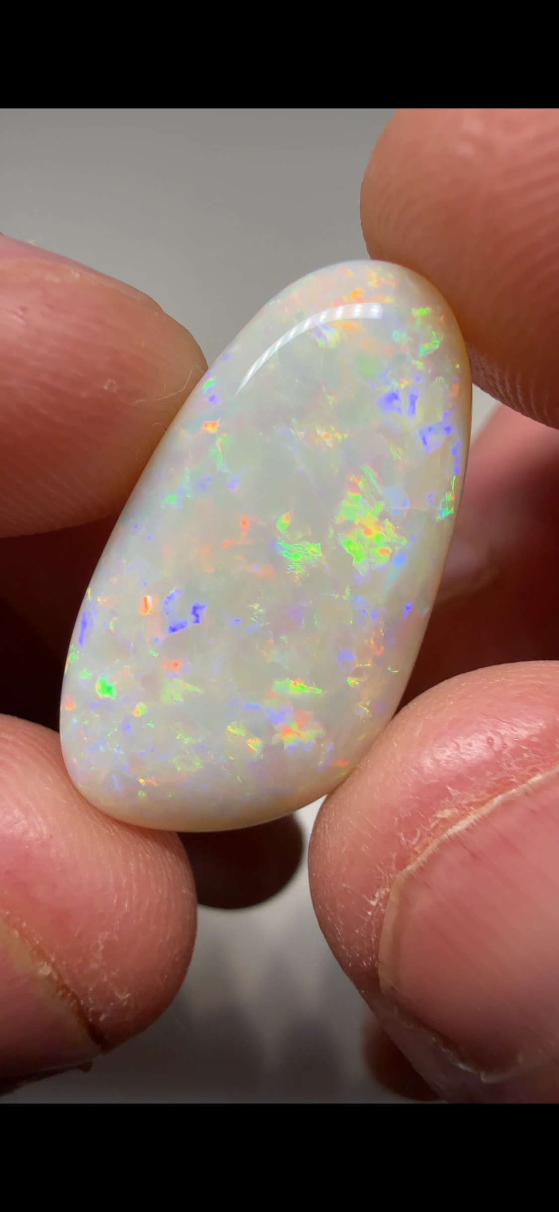 SUPER BRIGHT FINISHED HAN'S PEAK STONE 15.10CTS