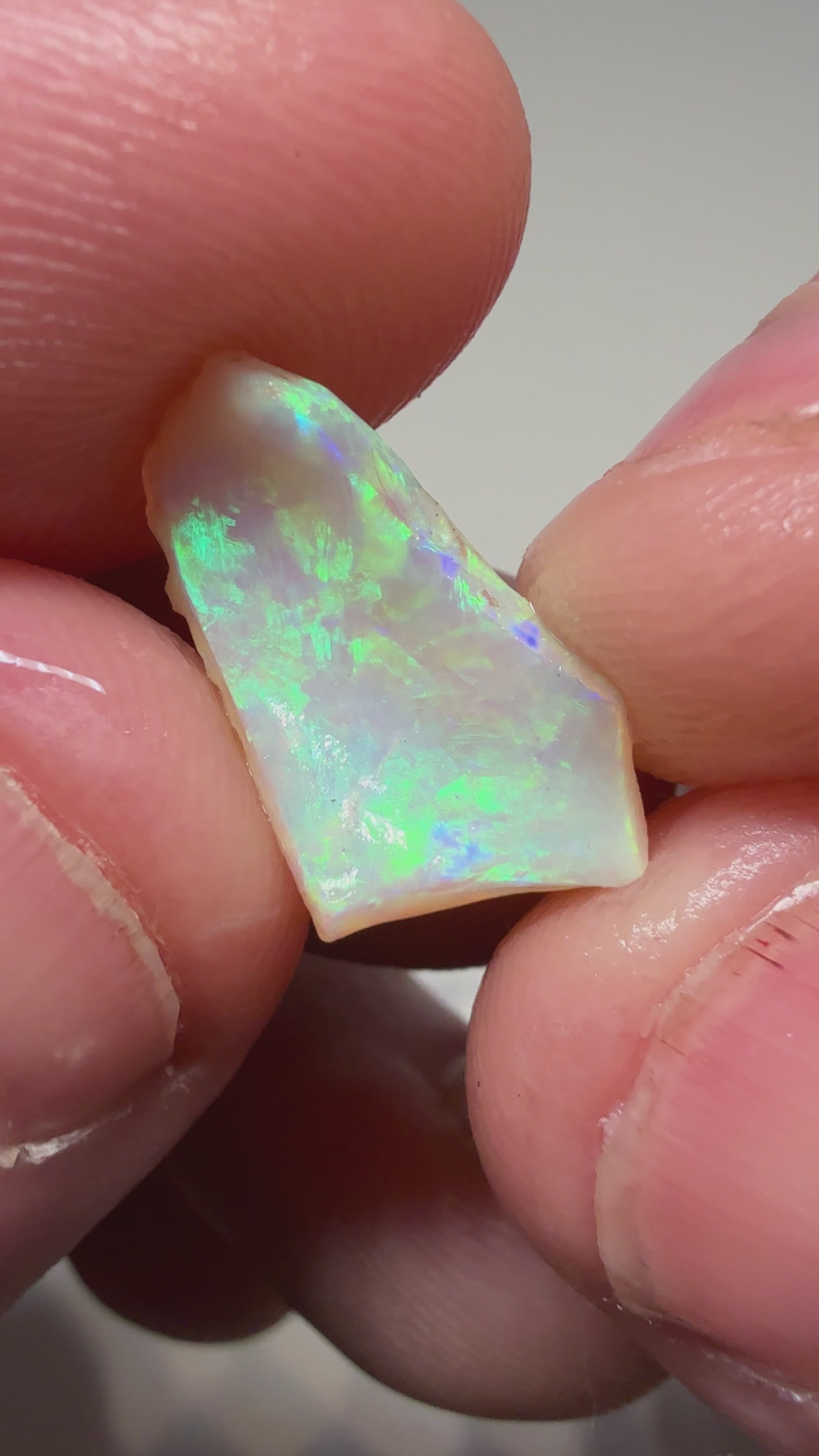 3X PIECE 5.85CT Blue Green Crystal CPBG5