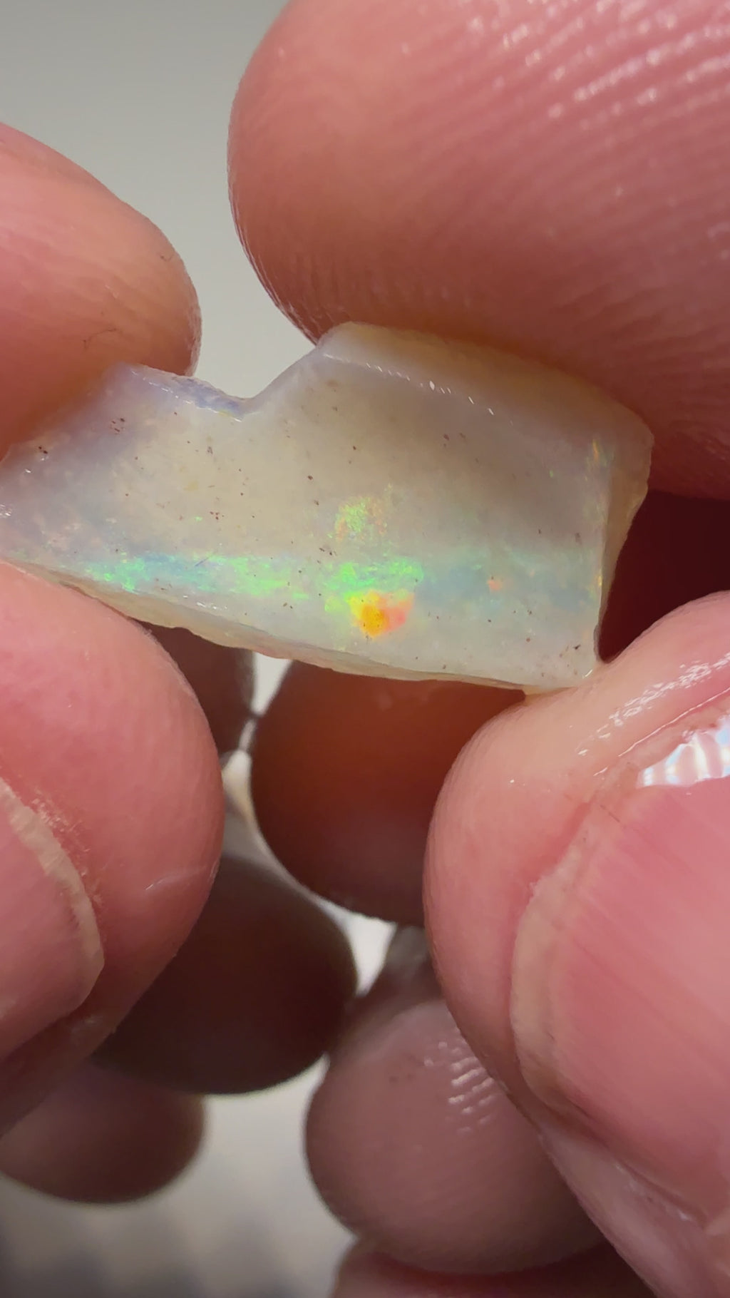 5X Stones 15.70cts Blue Green Crystal pieces CPBG3