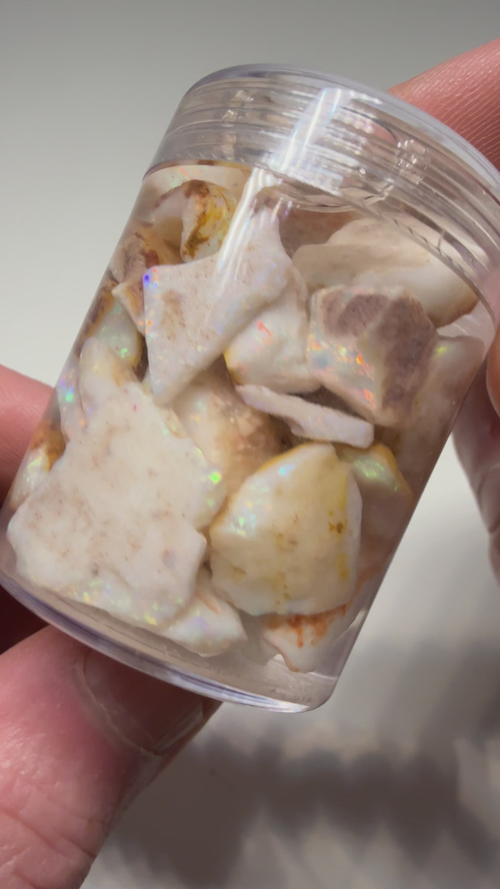 1.23Toz - 191Cts Beautiful White base parcel WBCP