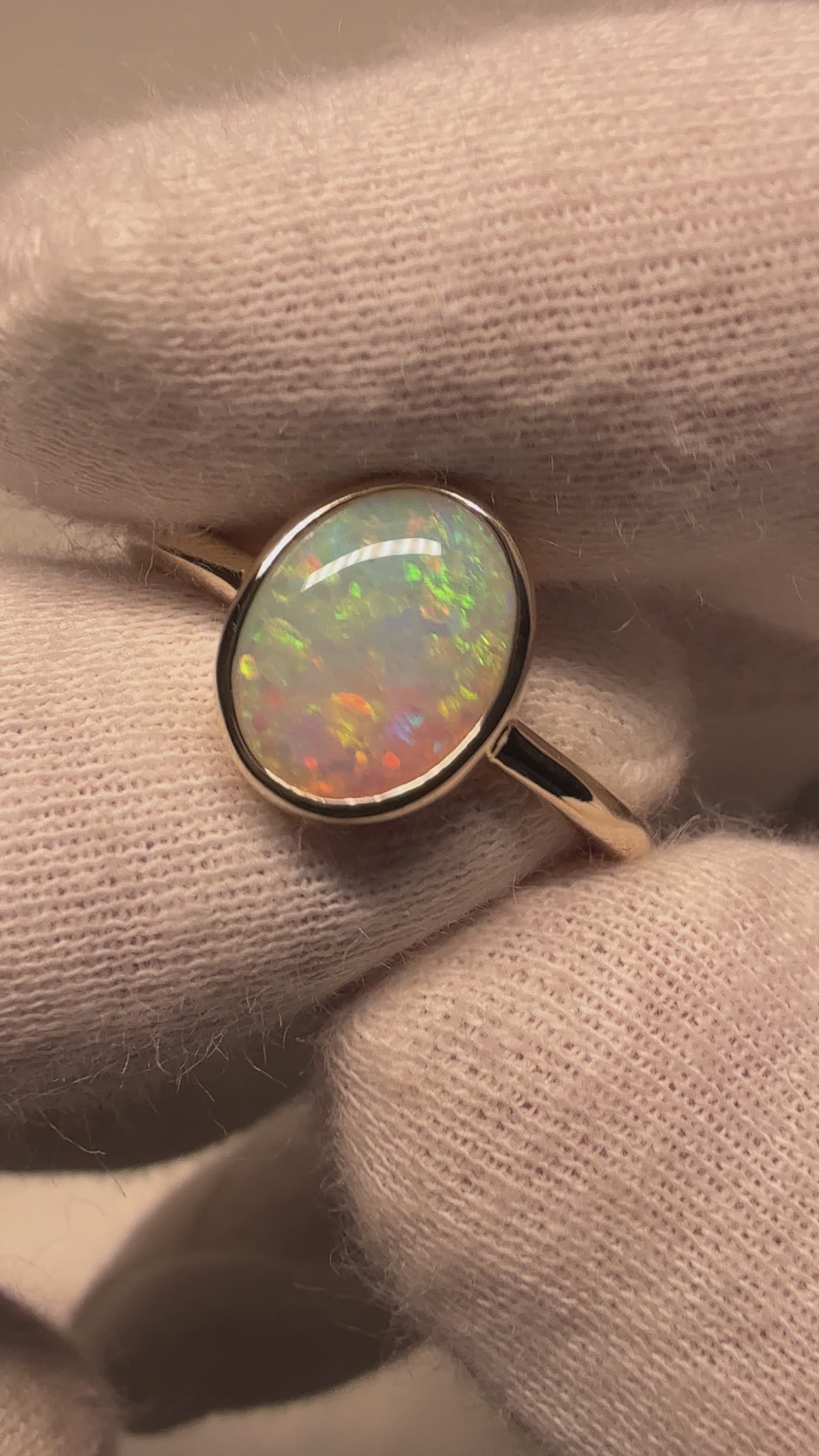 GOLD RING GR31