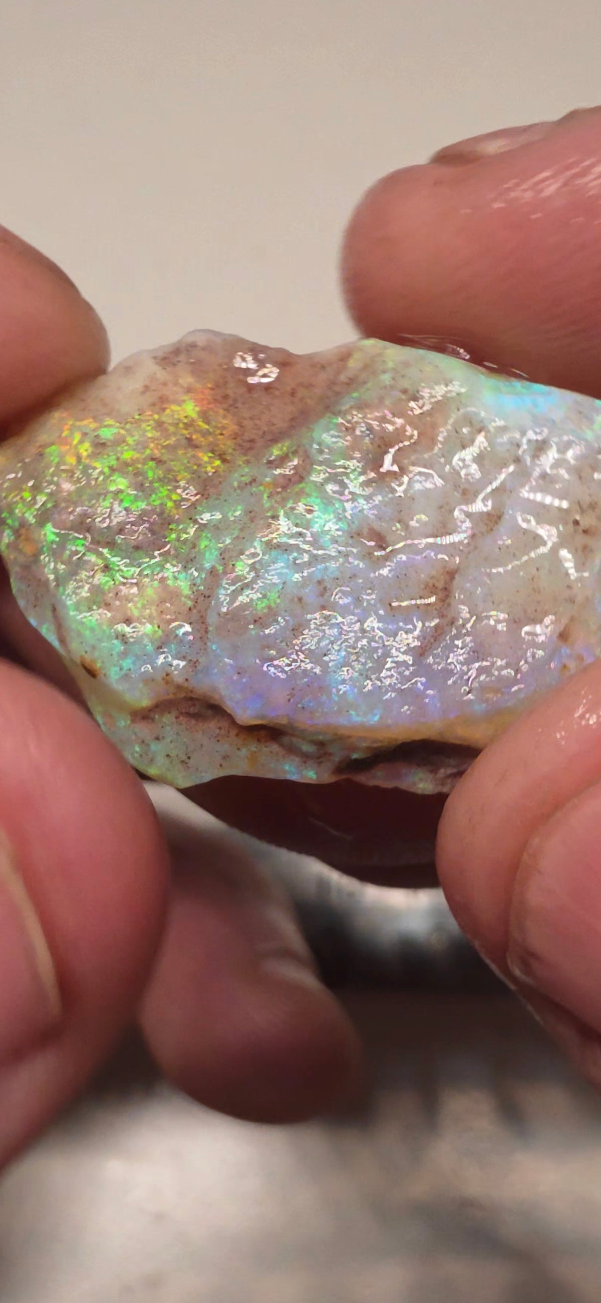 Blue green crystal chunk 20.35CTS HPT12