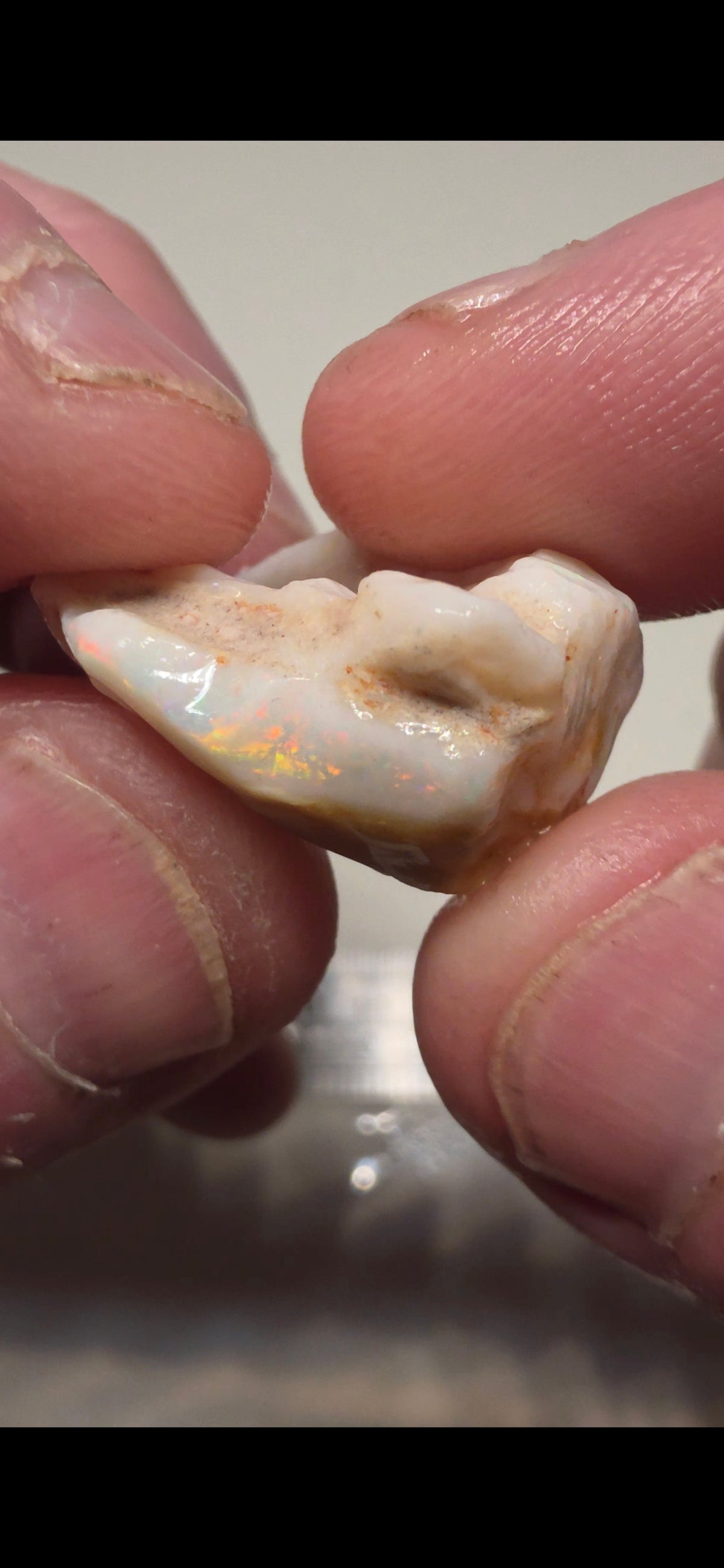 Beautiful 32.15cts chucky cutter HPT37