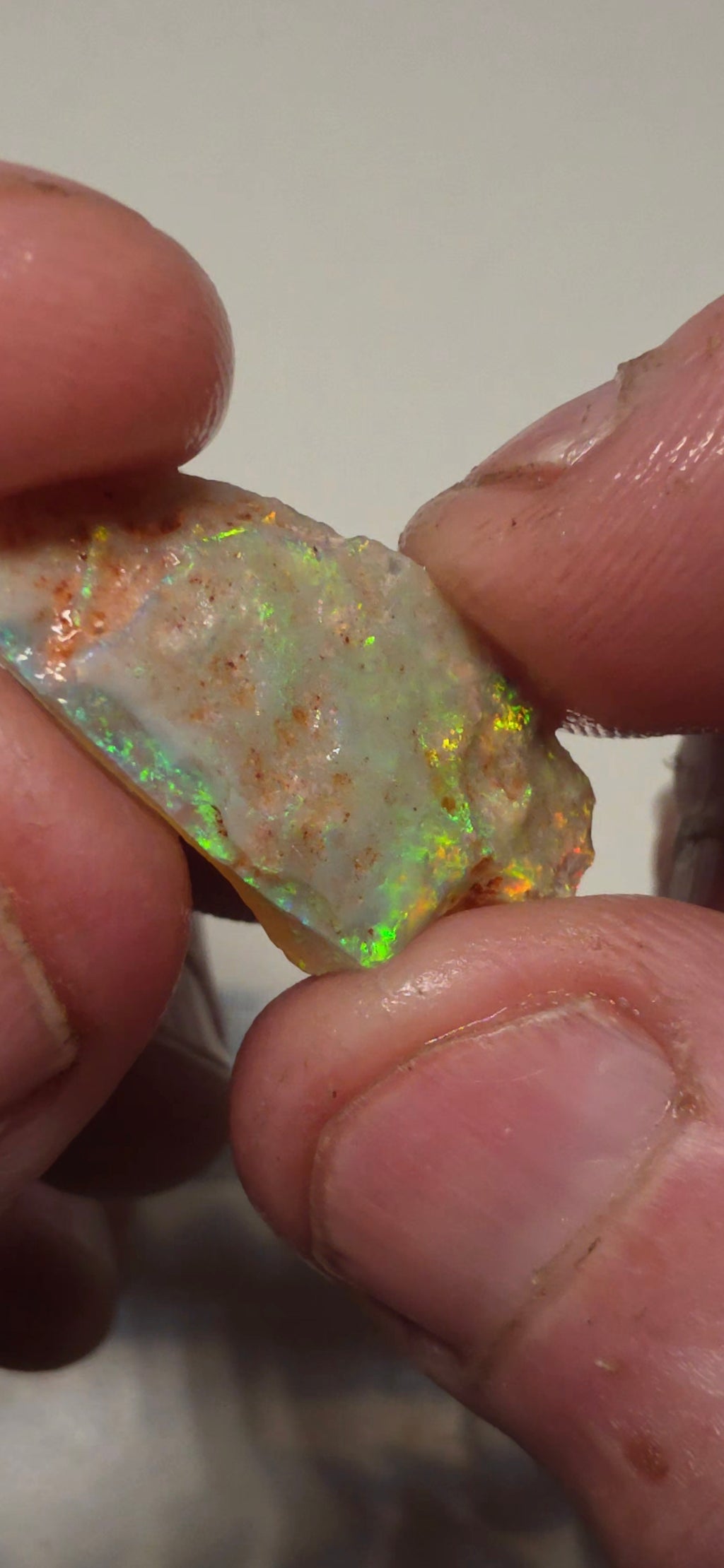 Crazy bright blue green gem 9.75CTS HPT13